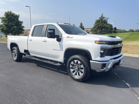 Used 2025 Chevrolet Silverado 3500 LT w/ All Star Edition AWD/4WD image 7