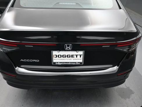 New 2026 Honda Accord LX image 23