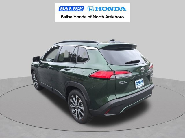 Used 2025 Toyota Corolla Cross XLE w/ Convenience Package AWD/4WD image 5
