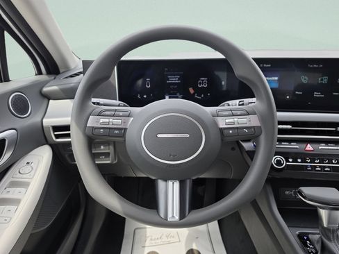 New 2026 Hyundai Sonata SE FWD image 16