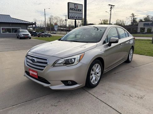 Used 2015 Subaru Legacy 2.5i Premium image 3