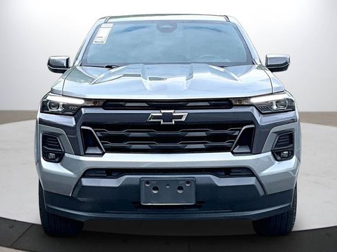 Used 2023 Chevrolet Colorado LT w/ LT Convenience Package III RWD image 3