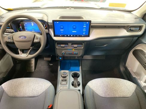 New 2026 Ford Maverick XLT FWD image 10