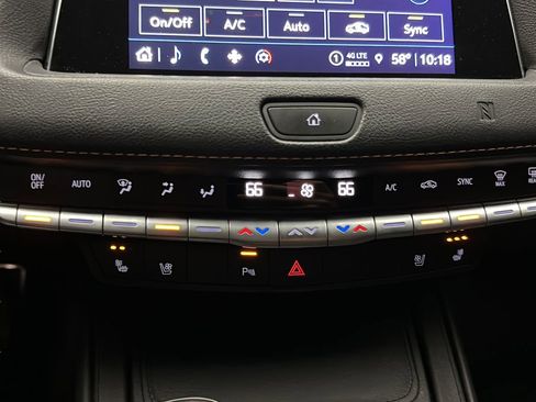 Used 2021 Cadillac XT4 Sport AWD/4WD image 30