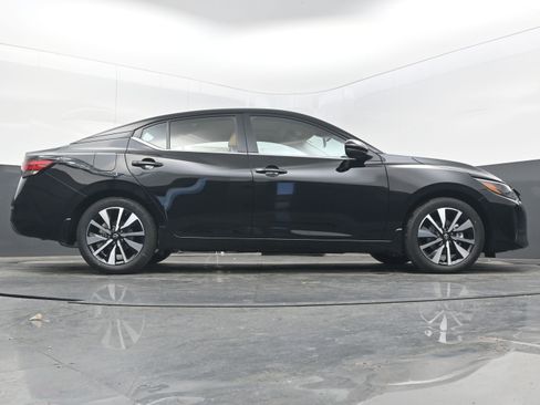 New 2025 Nissan Sentra SV w/ SV Premium Package image 28