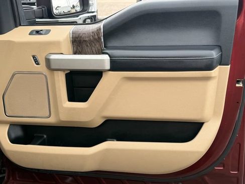 Used 2017 Ford F350 Lariat AWD/4WD image 32