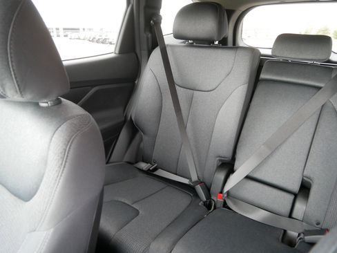 Used 2023 Hyundai Santa Fe SEL AWD/4WD image 12