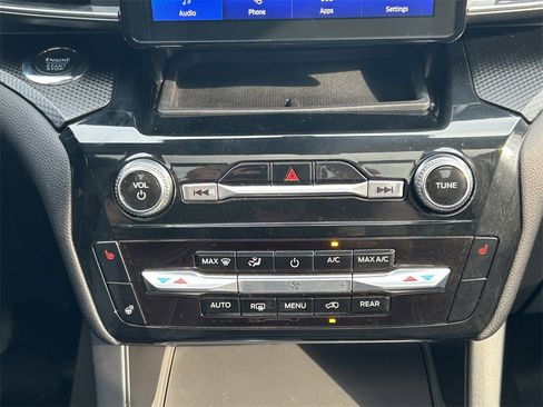 Used 2022 Ford Explorer ST image 21
