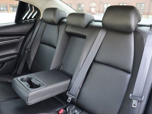 Used 2020 MAZDA MAZDA3 Sedan w/ Select Package image 15