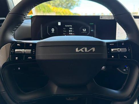 New 2026 Kia Sorento SX Prestige AWD/4WD image 29