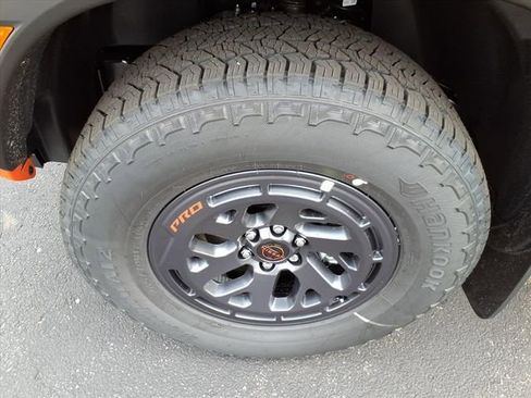 New 2026 Nissan Frontier PRO-4X w/ Tow Package image 9