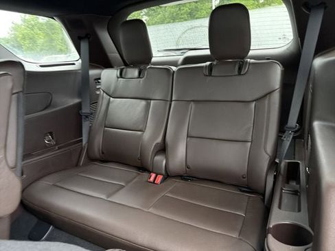 Used 2022 Ford Explorer King Ranch RWD image 14