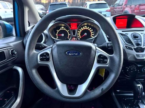 Used 2012 Ford Fiesta SE image 19