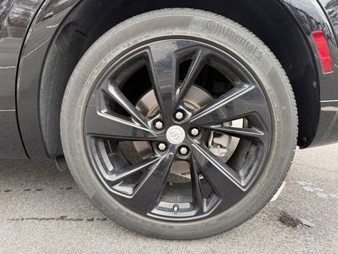 Used 2021 Buick Envision Essence w/ Sport Touring Package image 16