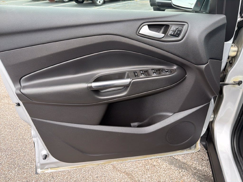 Used 2018 Ford Escape Titanium AWD/4WD image 12