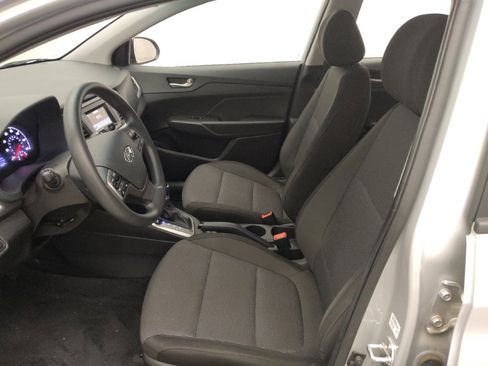 Used 2020 Hyundai Accent SE FWD image 17