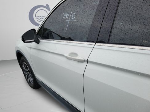 Used 2020 Volkswagen Tiguan SE FWD image 26