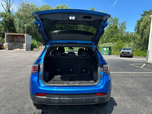 Used 2024 Jeep Compass Limited AWD/4WD image 16