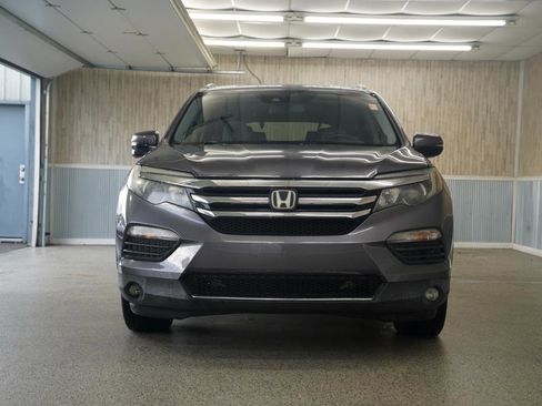 Used 2016 Honda Pilot Touring image 2