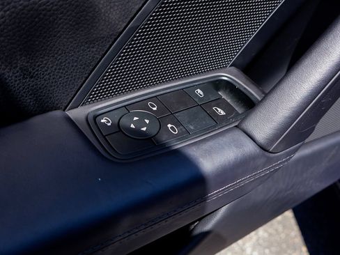 Certified 2025 Porsche 911 Carrera T RWD image 24