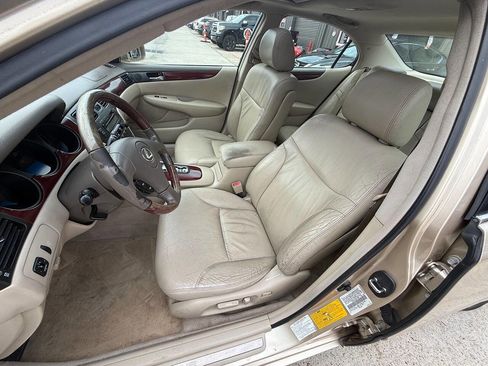 Used 2002 Lexus ES 330 image 25