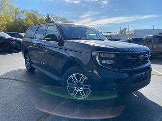 Used 2025 Ford Expedition Max Active AWD/4WD video 1