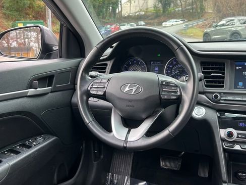 Used 2019 Hyundai Elantra Value Edition w/ Cargo Package image 17