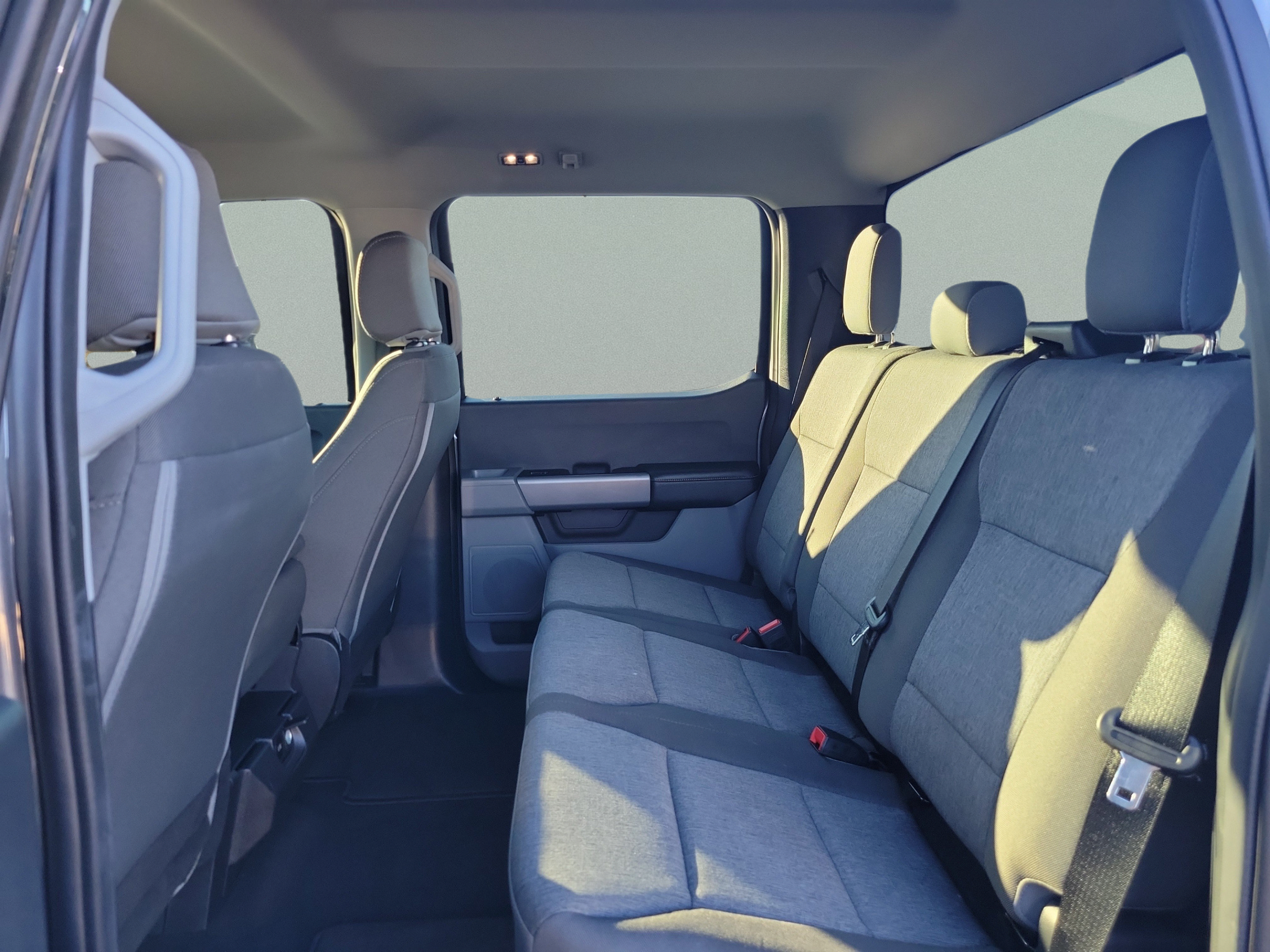 Used 2024 Ford F250 XL w/ STX Appearance Package AWD/4WD image 13