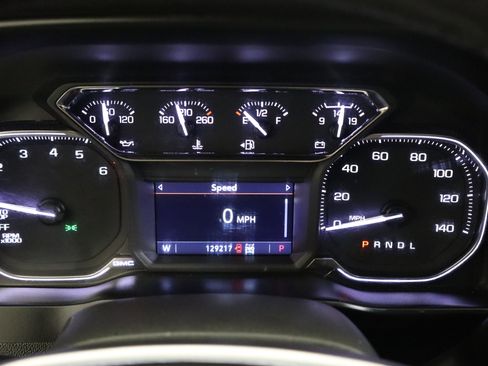 Used 2021 GMC Sierra 1500 SLT image 18