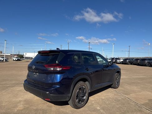 Certified 2024 Nissan Rogue SV image 12