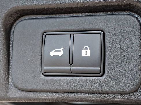 Certified 2023 Nissan Rogue SL AWD/4WD image 31