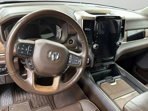 Used 2025 RAM 1500 Limited w/ Bed Utility Group AWD/4WD image 9