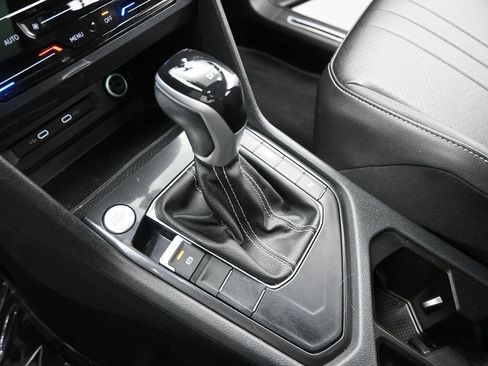 Used 2023 Volkswagen Tiguan SE R-Line FWD image 13