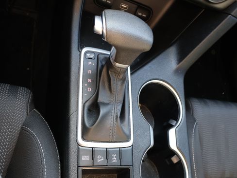 Used 2020 Kia Sportage LX image 29