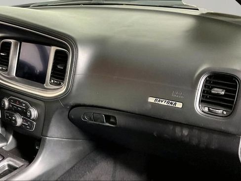 Used 2022 Dodge Charger Scat Pack w/ Daytona Edition Group RWD image 24