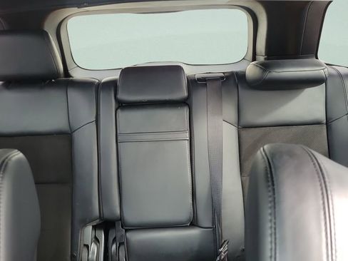 Used 2019 Jeep Grand Cherokee Altitude image 13