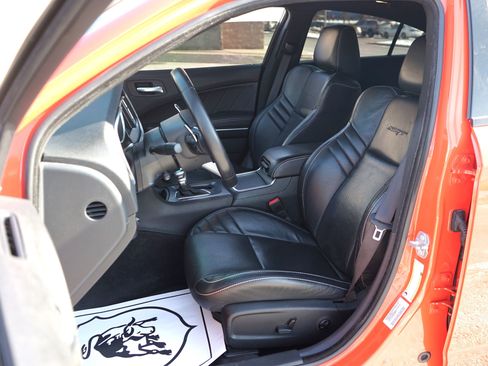 Used 2016 Dodge Charger SRT w/ Harman/Kardon Audio Group image 16