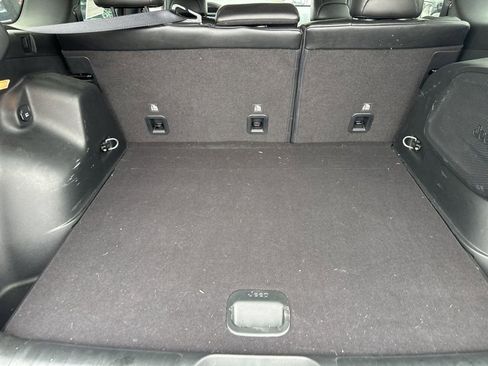 Used 2022 Jeep Cherokee Trailhawk w/ Sound & Nav Group image 9