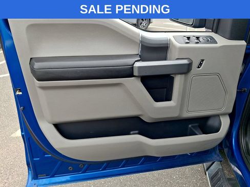 Used 2017 Ford F150 XLT w/ Equipment Group 302A Luxury AWD/4WD image 13