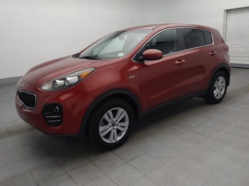 Used 2019 Kia Sportage LX AWD/4WD image 2