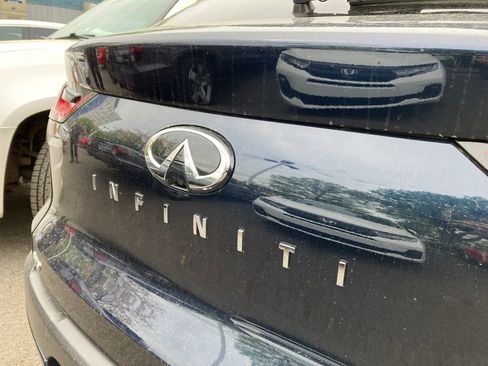 Used 2023 INFINITI QX55 Luxe w/ Cargo Package image 9