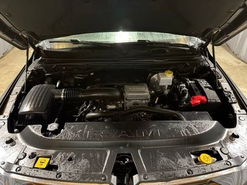Used 2023 RAM 1500 Laramie AWD/4WD image 27
