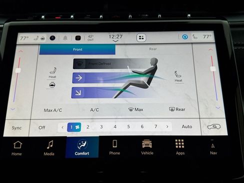 New 2025 Jeep Grand Cherokee L Limited w/ Black Appearance Package image 19