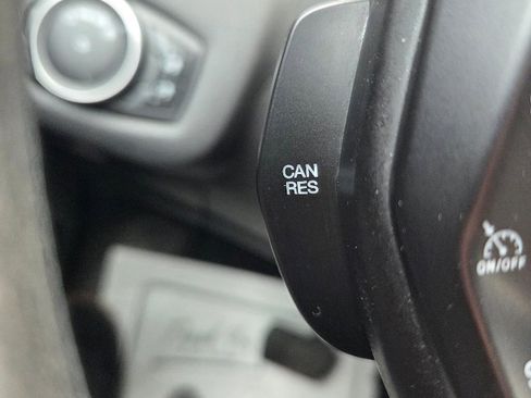 Used 2016 Ford Escape SE image 20