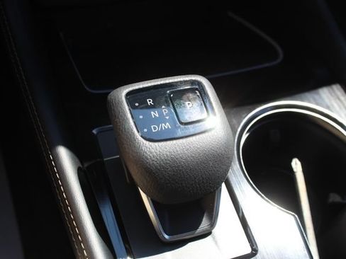 Used 2023 Nissan Rogue Platinum w/ Platinum Premium Package AWD/4WD image 21