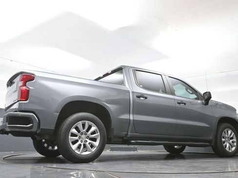 Used 2021 Chevrolet Silverado 1500 Custom w/ Safety Confidence Package RWD image 24