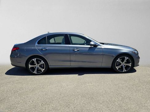 Used 2024 Mercedes-Benz C 300 Sedan image 3