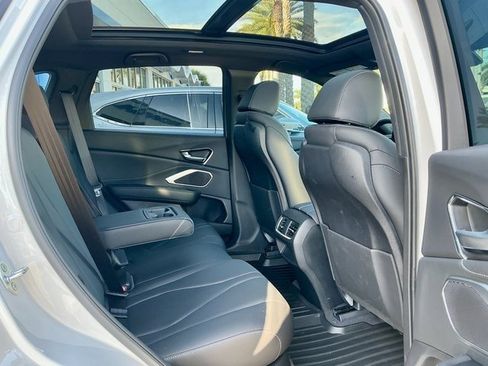 New 2026 Acura RDX SH-AWD image 11