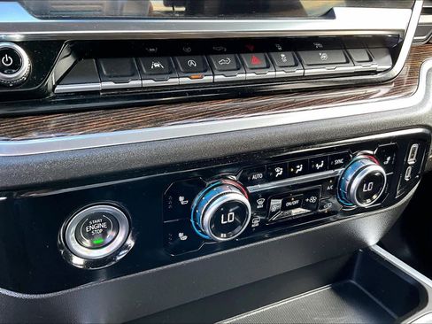 Used 2022 GMC Sierra 1500 Elevation image 34