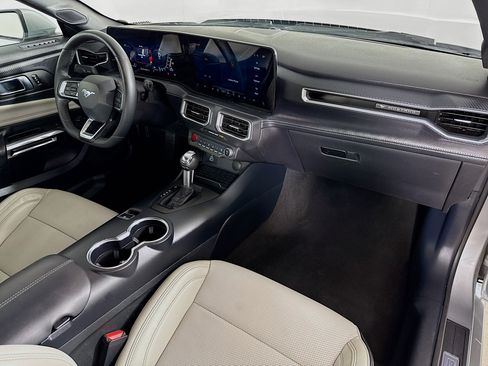 Used 2024 Ford Mustang Premium RWD image 31